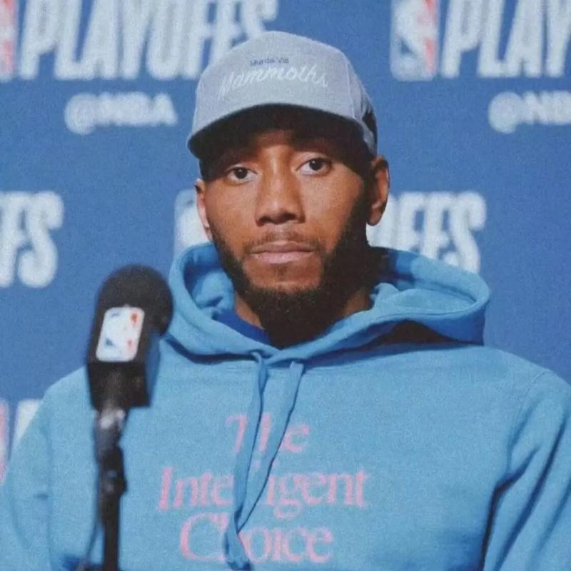 拜仁总监聊卡尔对比梅西：梅西是能想到的最夸张的比较对象！（拜仁总监谈卡尔被拿来和梅西比较：拿梅西当参照太夸张了！）