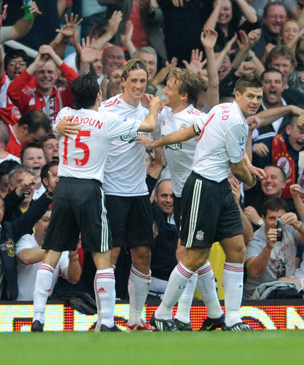 谌贻琴出席国家足球青训中心揭牌仪式（谌贻琴出席国家足球青训中心揭牌活动）