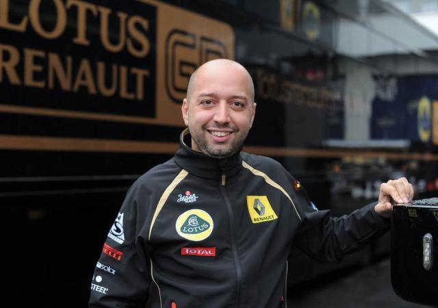 记者：吴少聪发烧，今日出席国安赛前发布会球员调整为张玉宁（记者：吴少聪因发烧缺席，国安今日赛前发布会改由张玉宁出席）