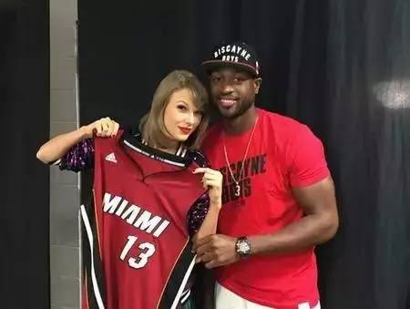 每体：西甲启动2027-32赛季在西班牙的电视转播权拍卖（每体：西甲开启2027-32赛季西班牙本土电视转播权招标）